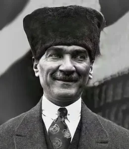 Mustafa Kemal Atatürk Kalpaklı Fotoğrafları Renkli Renksiz Hd Kaliteli Atatürk Resimleri